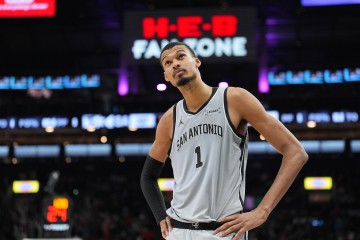 马刺2月以来16胜1负 进攻效率第1&amp;防守效率第2 7人当过单场得分王